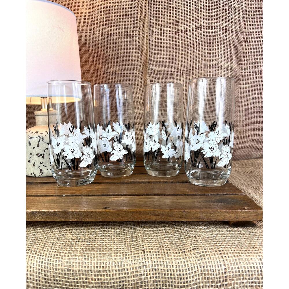 Set of 4 Vintage Anchor Hocking Black & White IRIS Large Tumblers/Glasses~1980’s